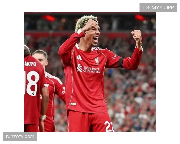 伊萨克在国家队关键战中的表现与作用解析